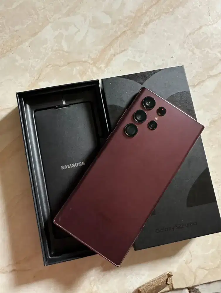 Samsung S22 Ultra 12/256 Resmi Sein Warna Burgundy