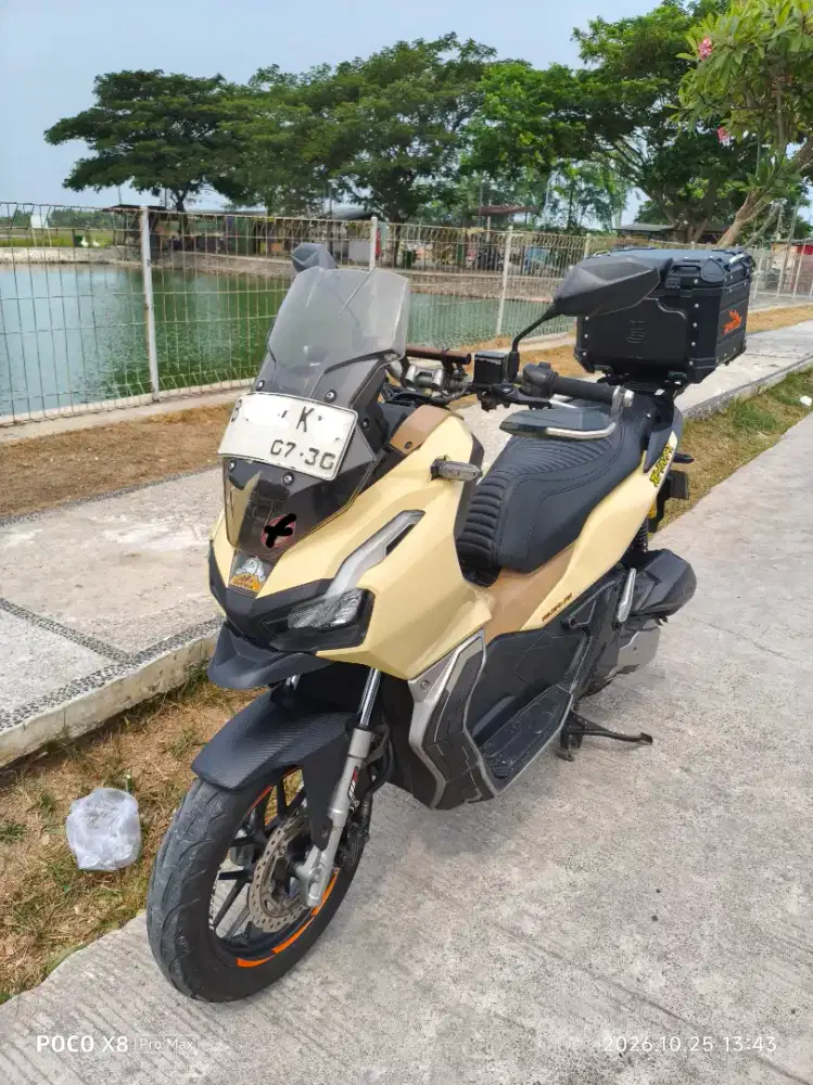 HONDA ADV 150 ISTIMEWA