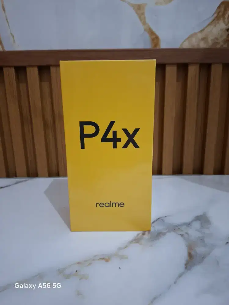 Realme p4x 4/256 new