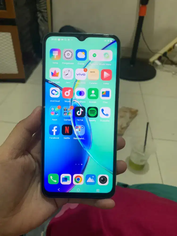 VIVO Y17S RAM 4+4/128GB