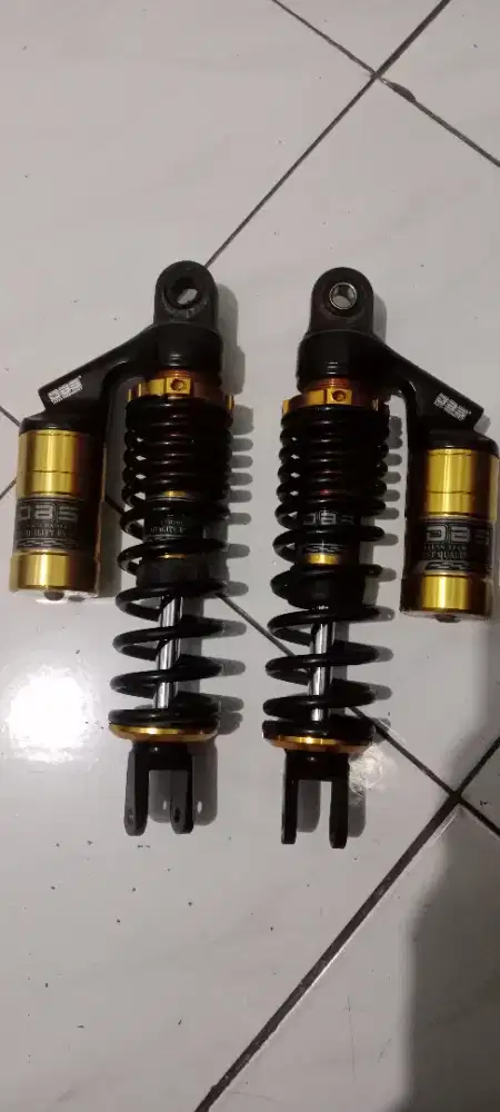Shock belakang nmax