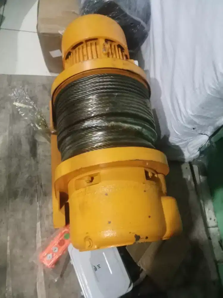 MESIN KASTROL 2000KG