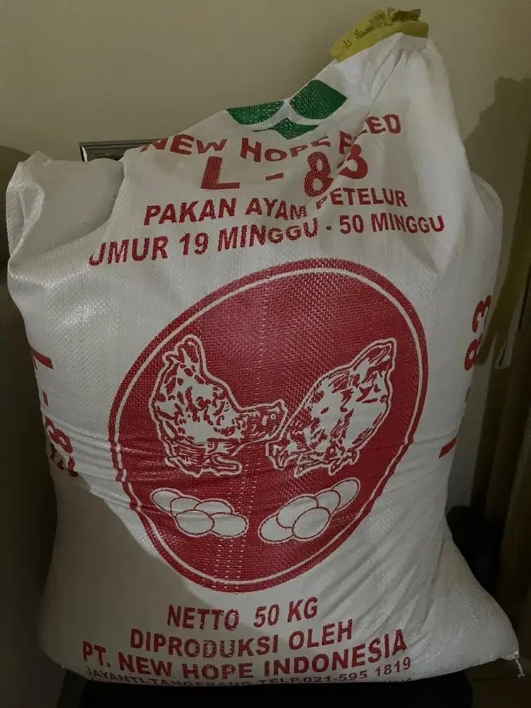Pakan Ayam Petelur New Hope L-83 Eceran 1 Kg & Karungan