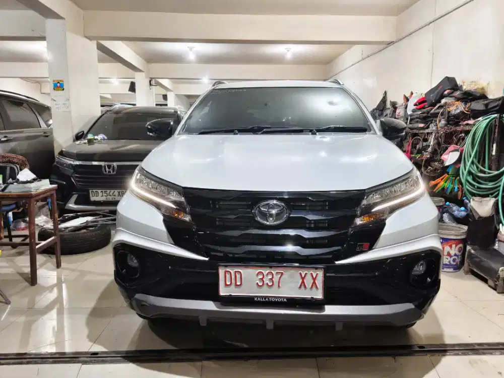 100%BARU KM1000 New Rush GR Sport 2016 1.5 S MT 2025/ 2024 Terios 2023
