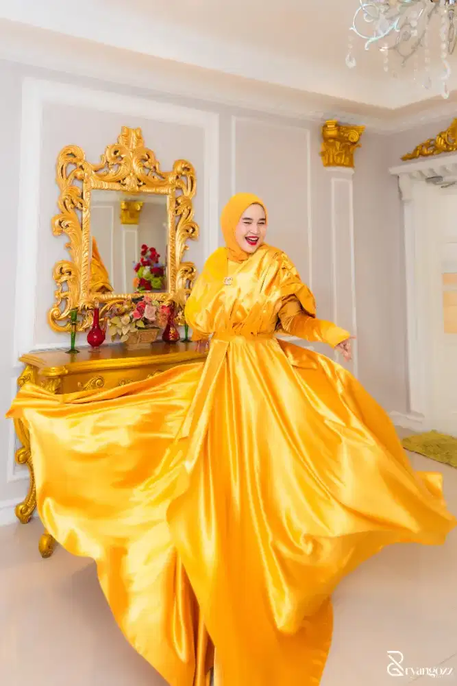 Gaun mewah klok 10 meter gaun pengantin gaun pesta exclusive desain