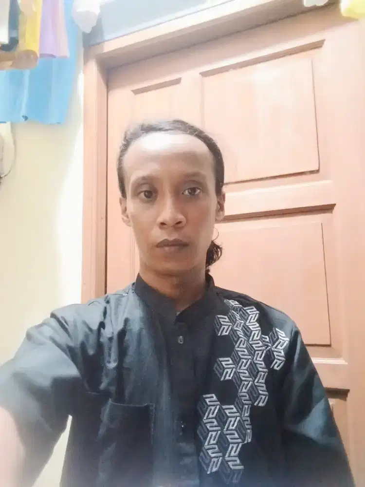 Saya niat kerja apa saja, bermodal kan KTP