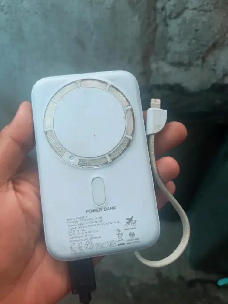 power bank merk vivan kapasitas 10000 mah