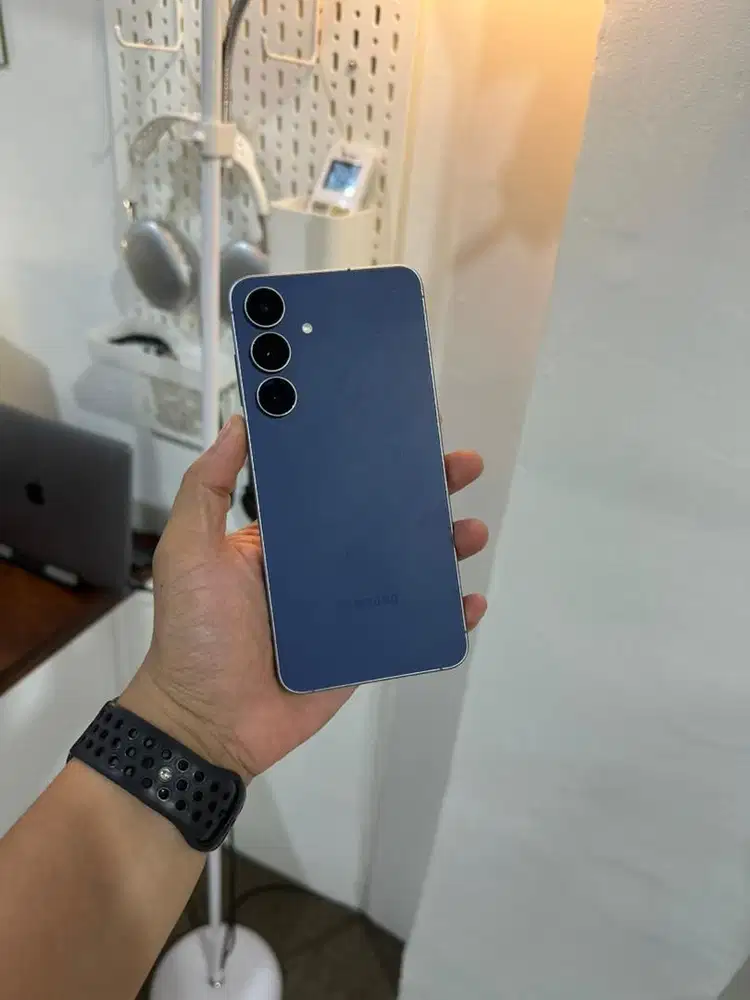 Samsung S25 FE 5G 8/256GB Fullset Original