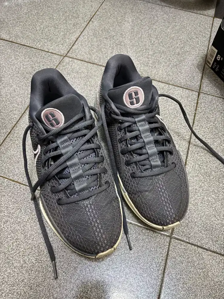 Sepatu Nike Sabrina 1 EP Dark Grey