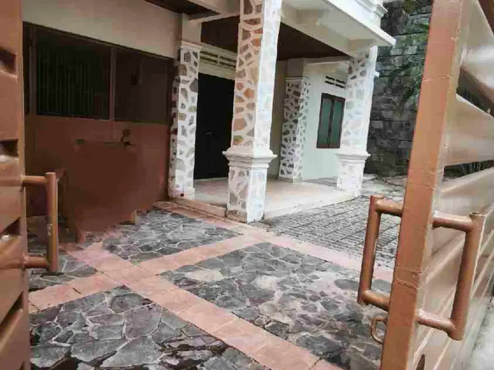 Rumah 2 lantai Dapat Jadikan Kantor di Kebayoran Lama, Jakarta Selatan