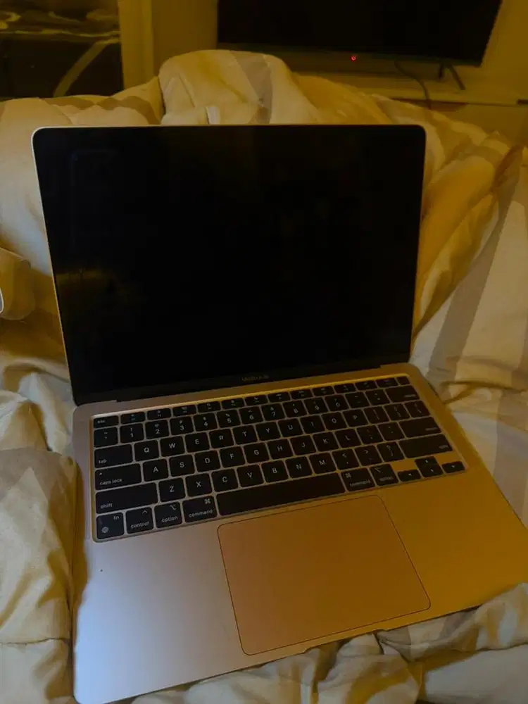 Macbook air M1 2020