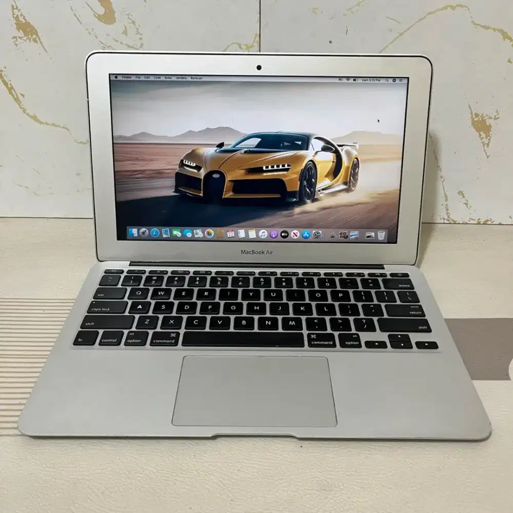 Macbook Air i7, 11-inch, 2012.