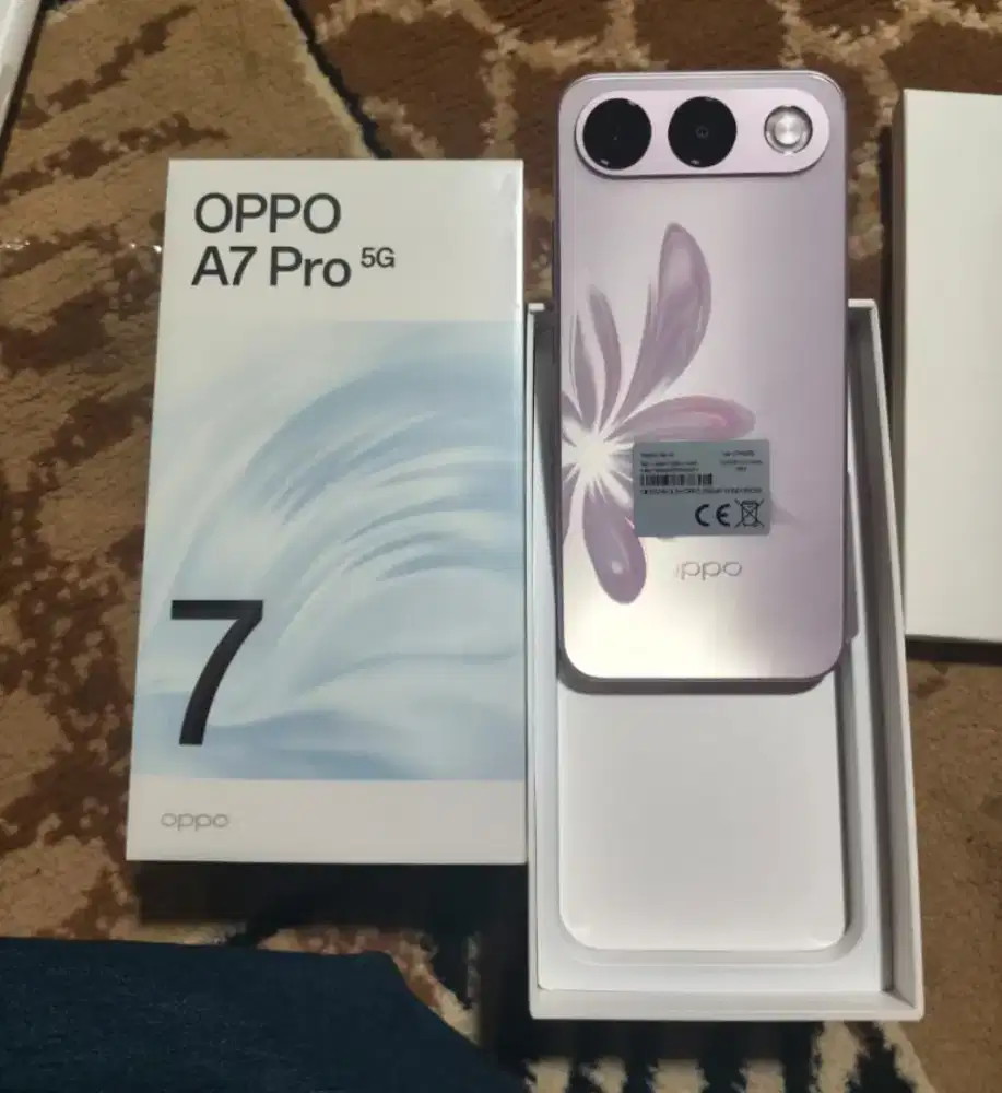 oppo A7 pro 5G. ram 6+12/256