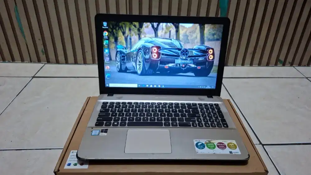Laptop Asus X541UAK Core i3 Gen 6 RAM 4/256 SSD