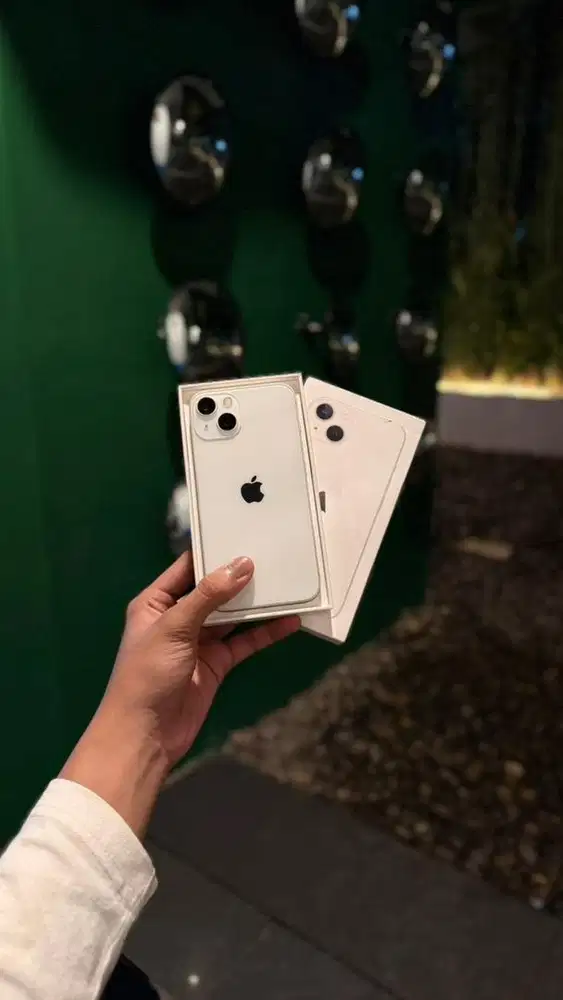 iPhone 13 128gb Starlight - Garansi Resmi iBox