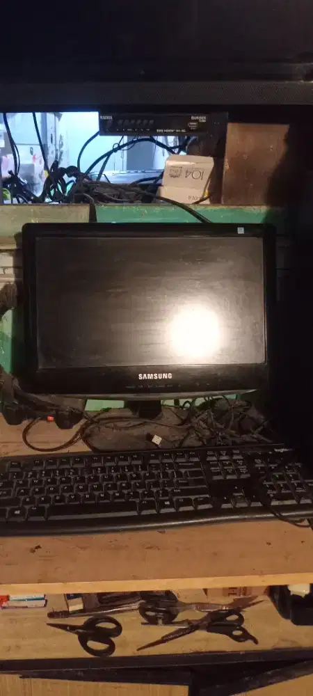 Jual Monitor PC Samsung 16 inch