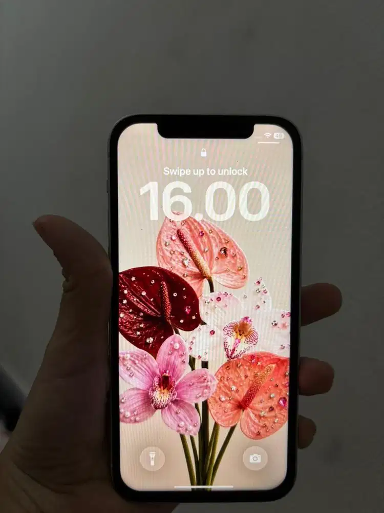 iPhone 12 128GB White Ex Bea Cukai - BH 96%