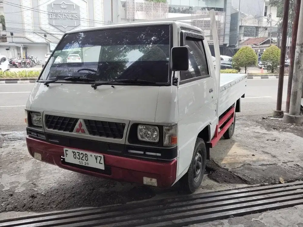 Mitsubishi Colt L300 Pick Up Bensin 1985