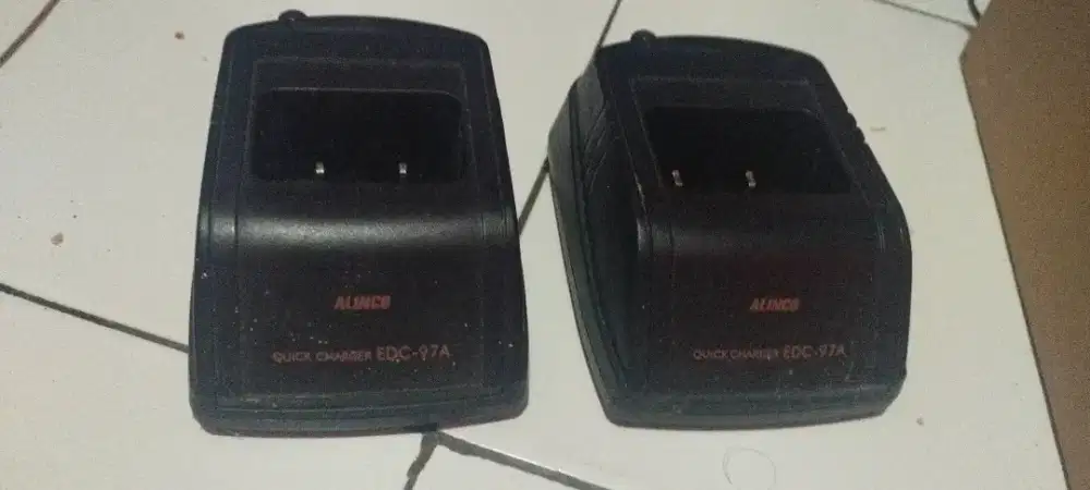 Charger HT ALINCO EDC-97A