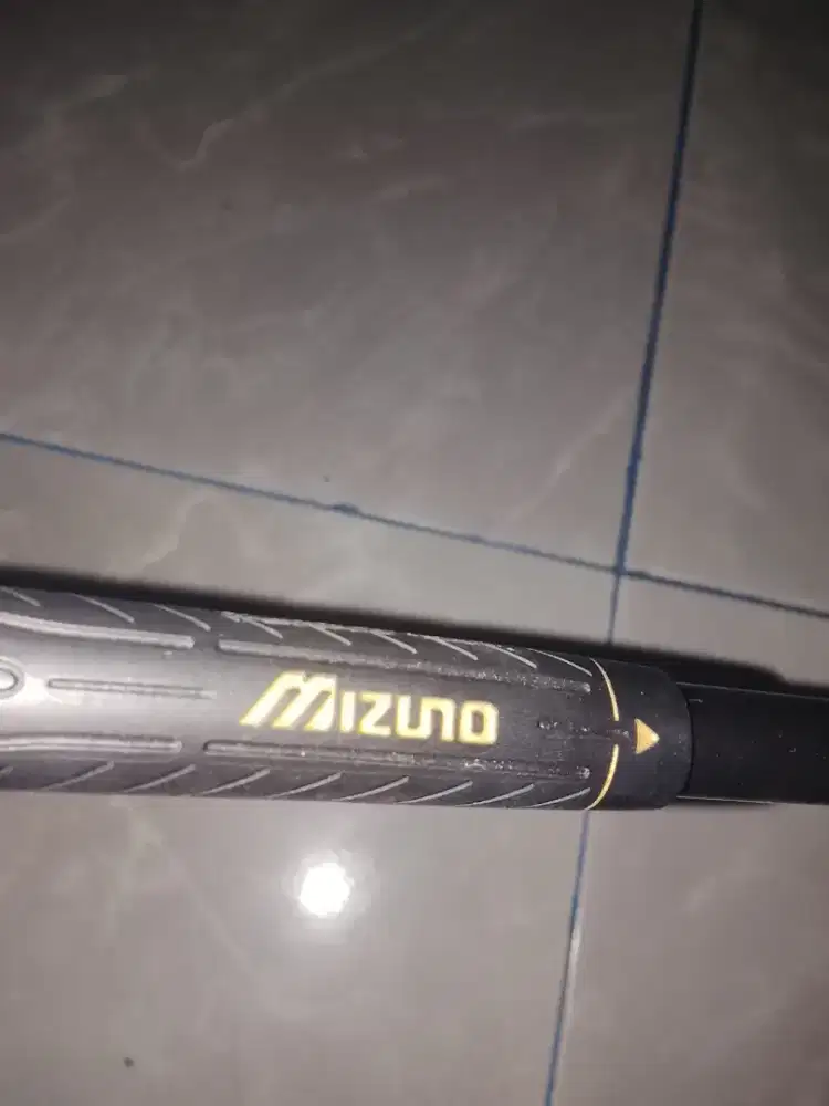 Stik golf Mizuno.