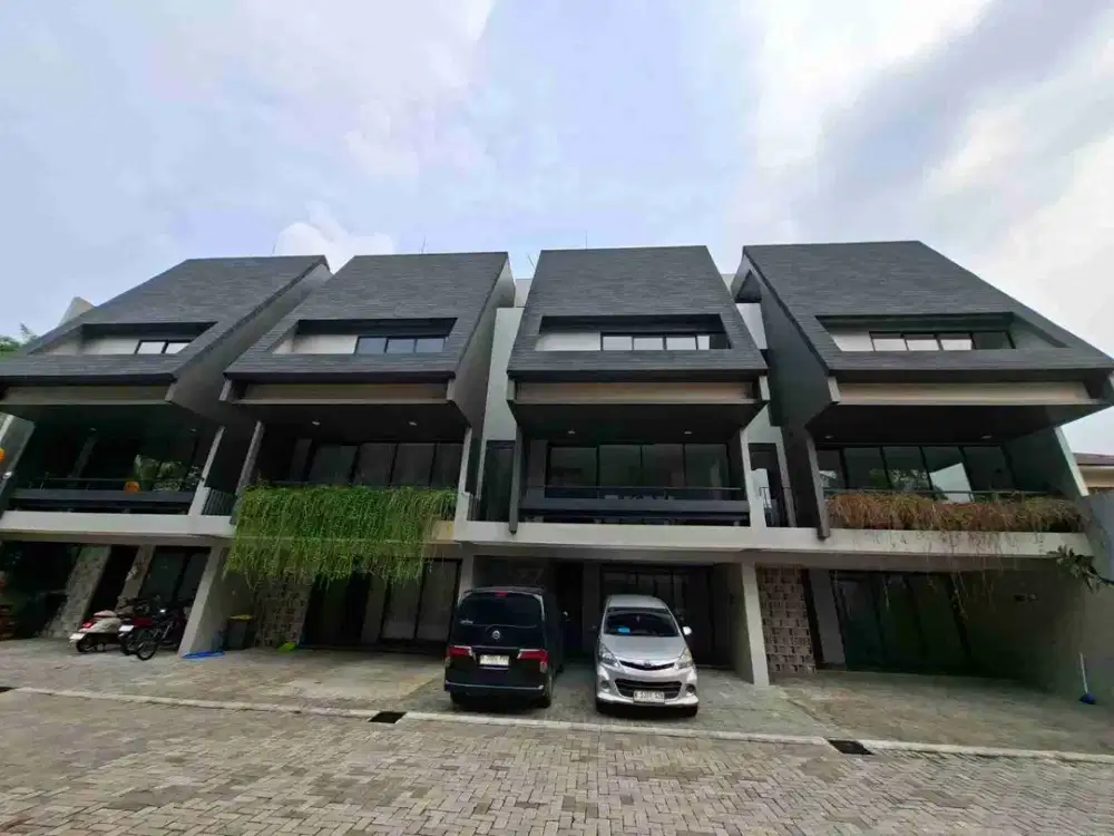 di jual rumah mewah lokasi strategis di kemang jakarta selatan