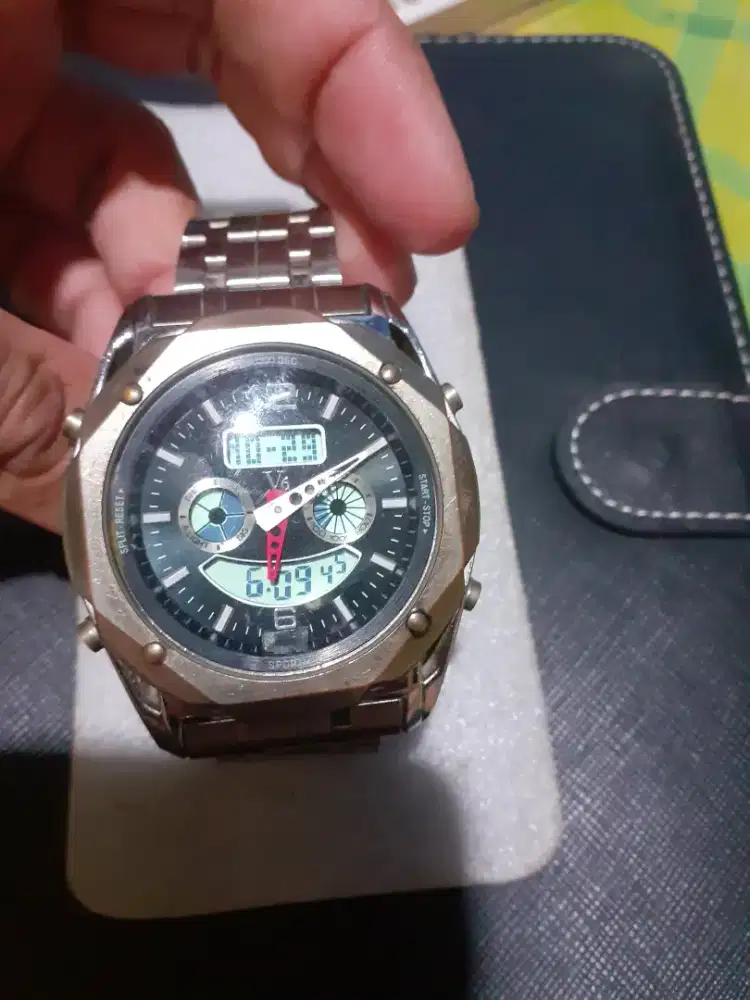 Jam tangan arlogi wkt dunia