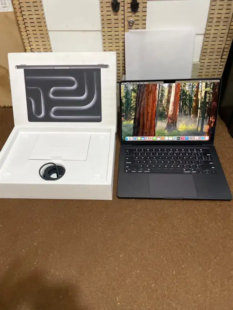 Macbook pro M3 Pro14inc18/512 iBox Like New