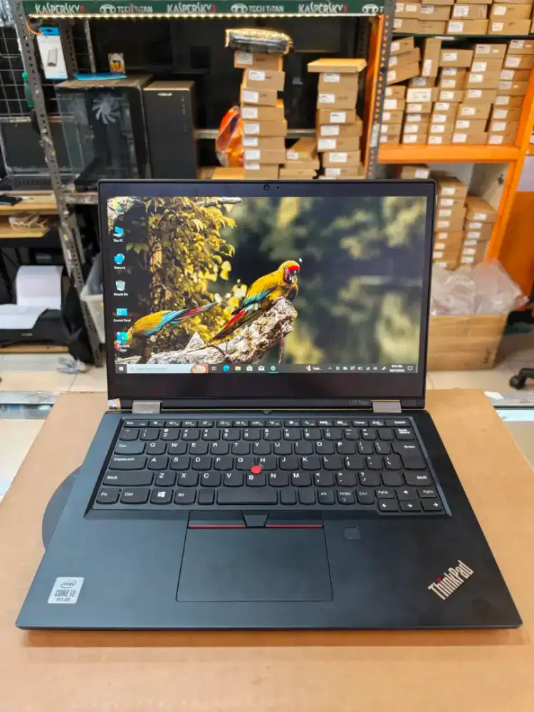 Lenovo yoga lipat L13 Intel core i3 gen 10 ram 4 Gab SSD 128 GB