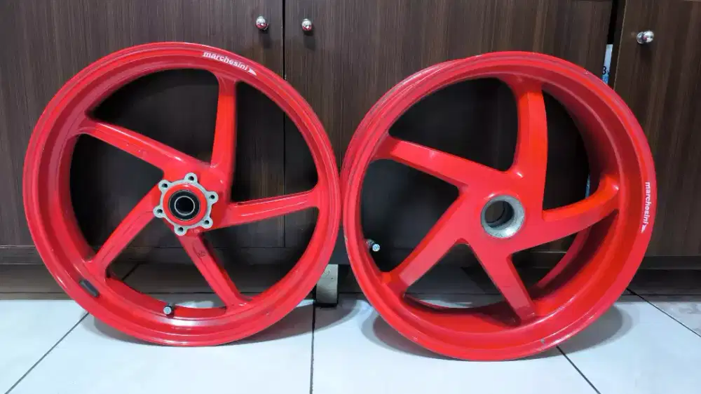 Limbah Moge Velg Ducati Monster S4R BREMBO Marchesini