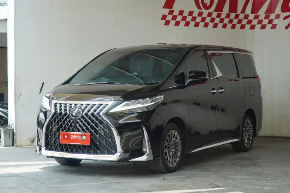 Lexus LM 350 AT 2023 Hitam