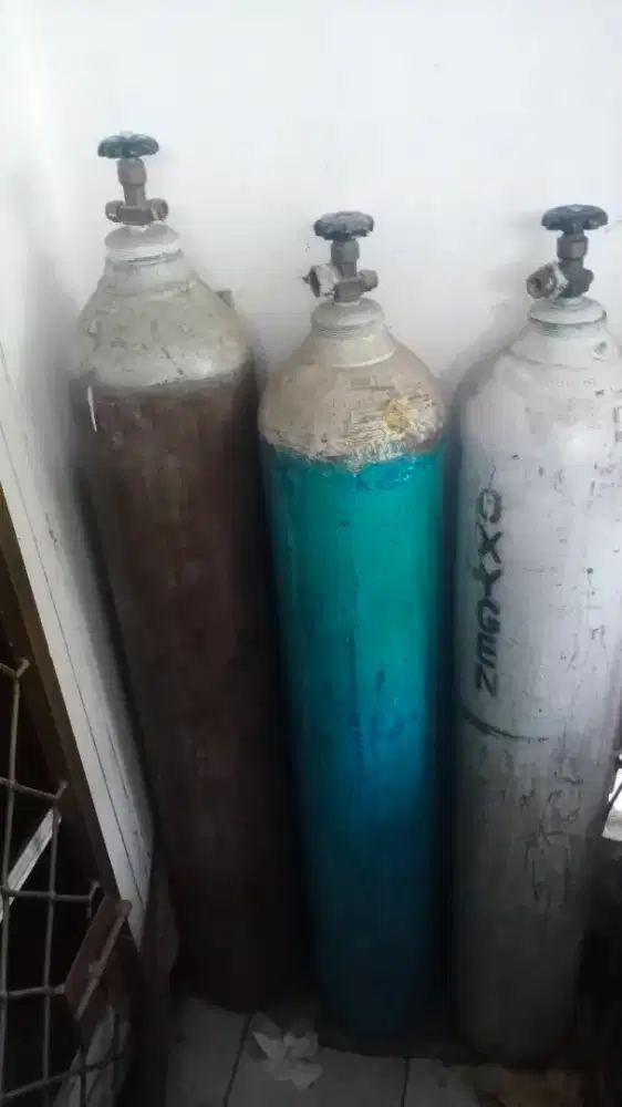 3 Tabung co2 dan oksigen