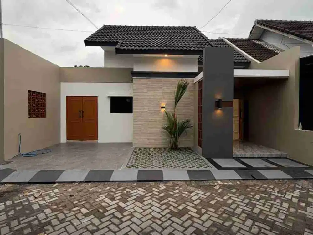 RUMAH CANTIK MINIMALIS ELEGAN DALAM MINI CLUSTER DEKAT PASAR STAN MAGUWOHARJO
