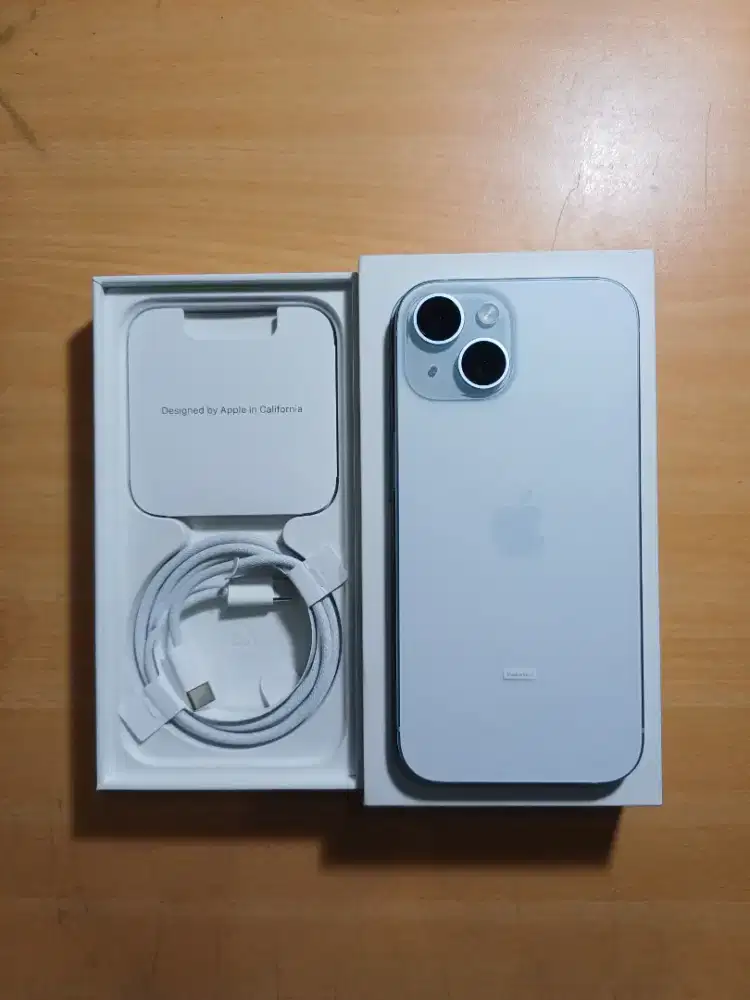 iPhone 15 128Gb iBox