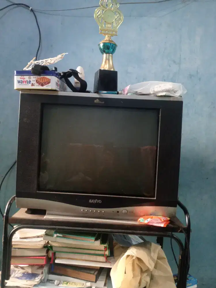 Tv Sanyo 21 inc masih nyala