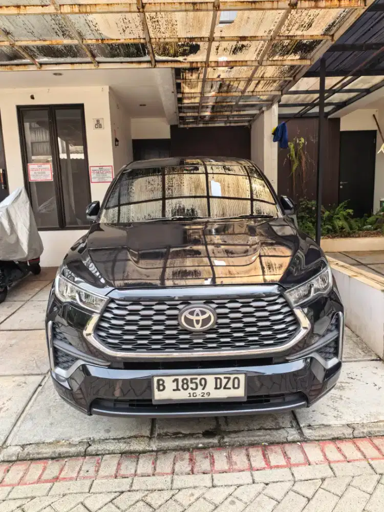 Innova zenix 2.0V AT non hybrid 2024 Cash only