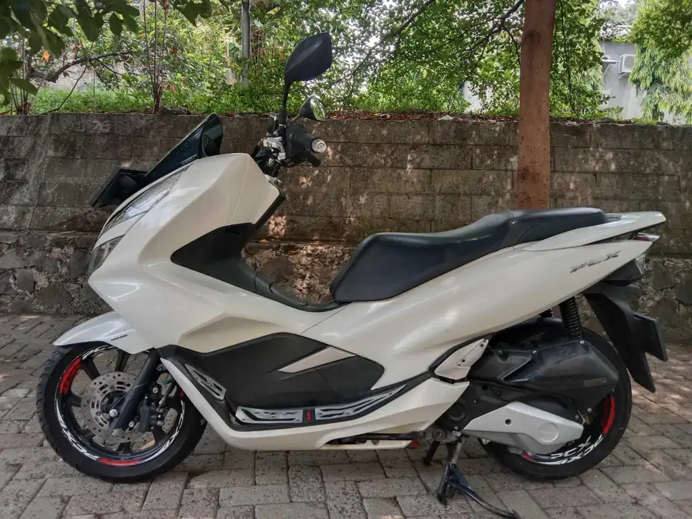 Honda PCX 150 cbs th 2018 tinggal gass
