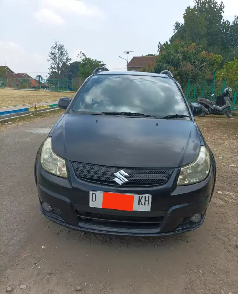 Suzuki x-over Hitam 2008, 1.5 Matic, Kota Bandung