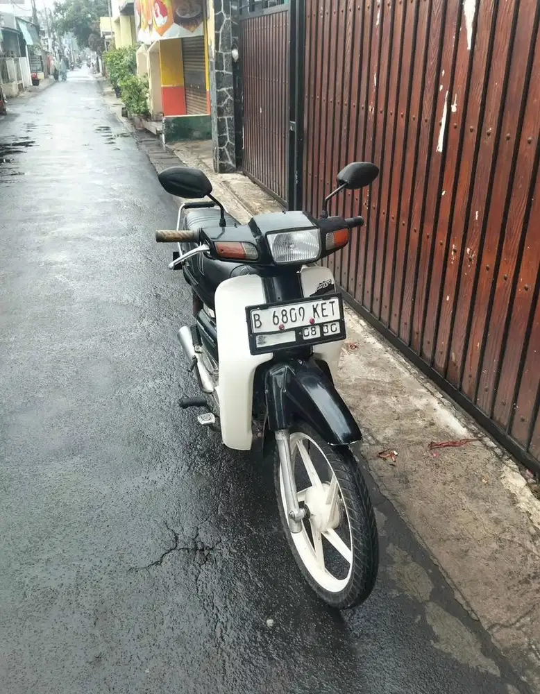 Astrea grand impressa 2001