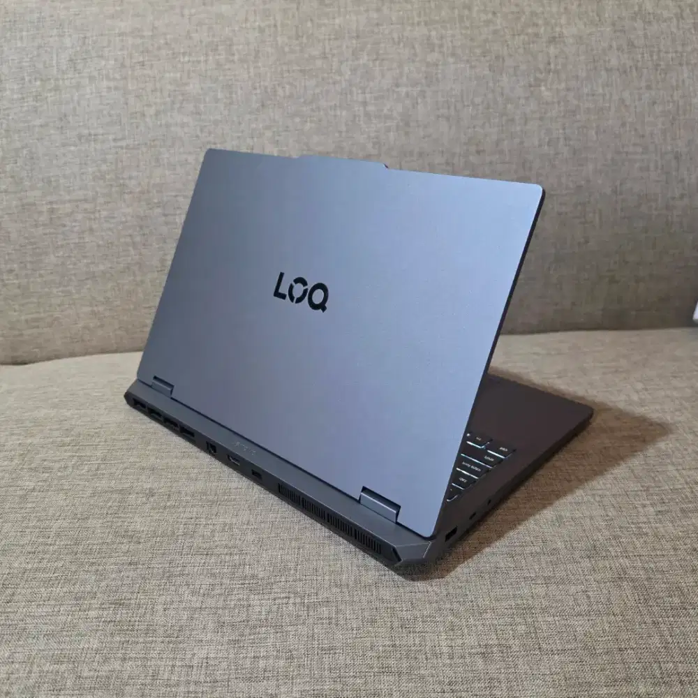 (Baru2Bulan) Lenovo LOQ Core i5-13450HX RTX5050 RAM 16GB / 1TB Mulus