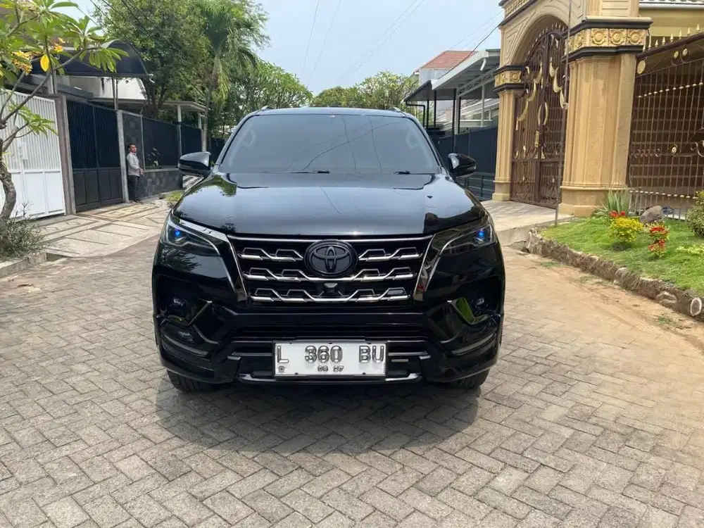 TOYOTA FORTUNER GR 2.8 SOLAR MATIC 2022#ISTIMEWA#