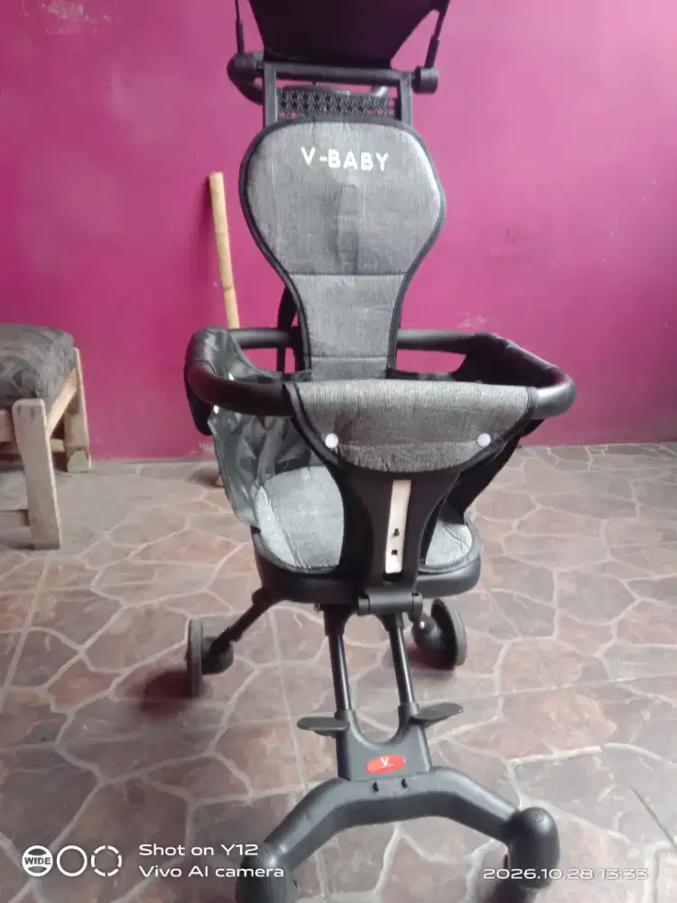 Stroller V baby