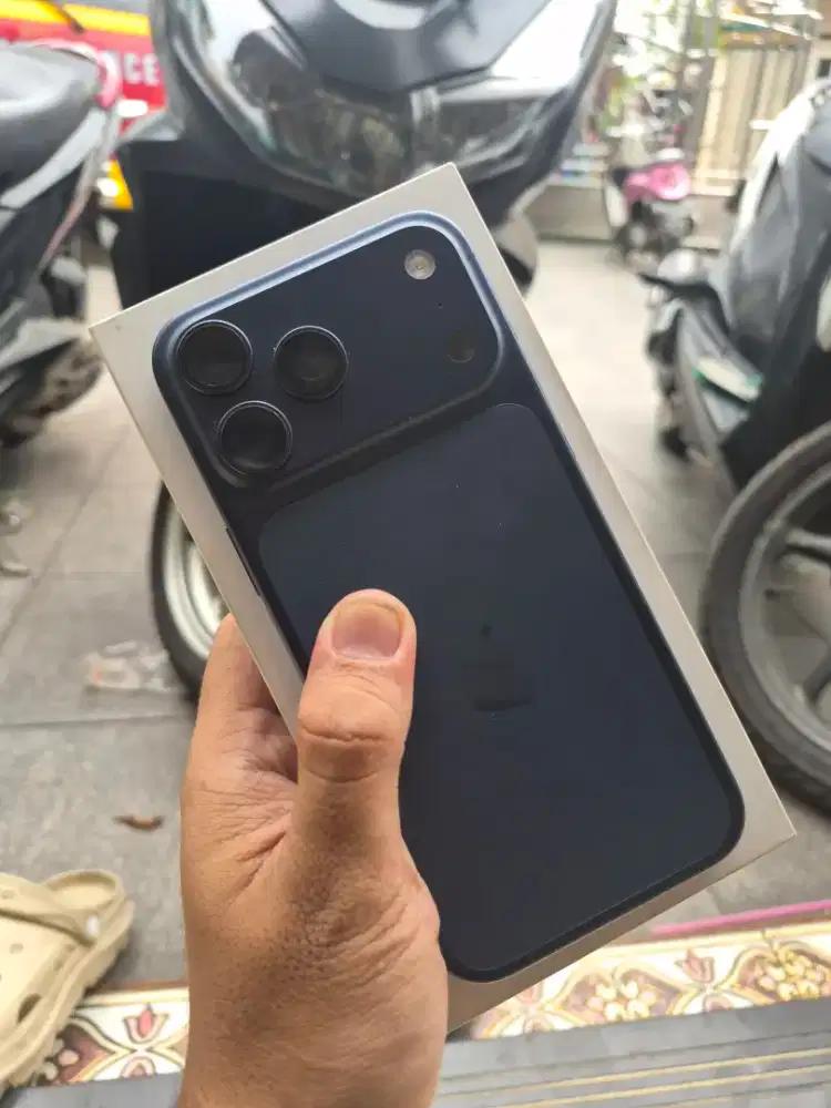 Iphone 17 Promax 256gb ibox mulus