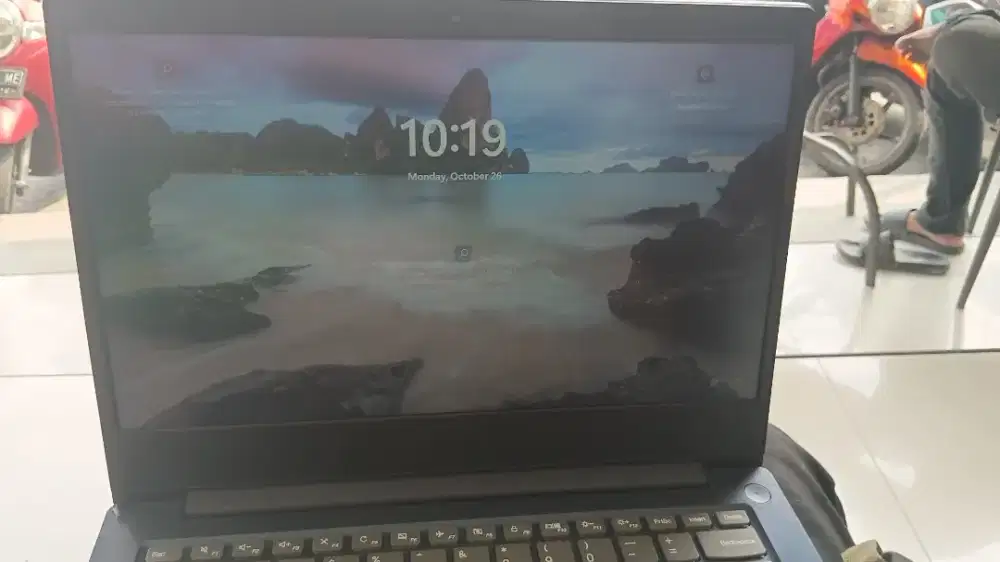 Leptop lenovo ram 4