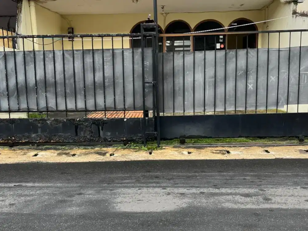 Rumah Harga Murah di Utan Kayu Jakarta Timur Akses Jalan Utama