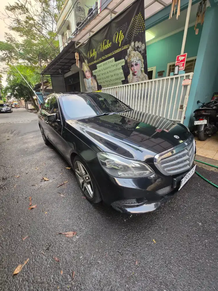 Mercedes benz e200 CBU