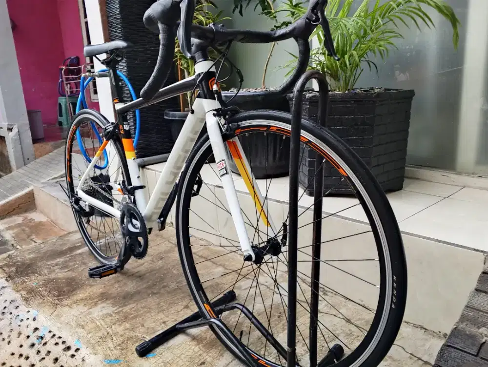 Polygon Strattos S3