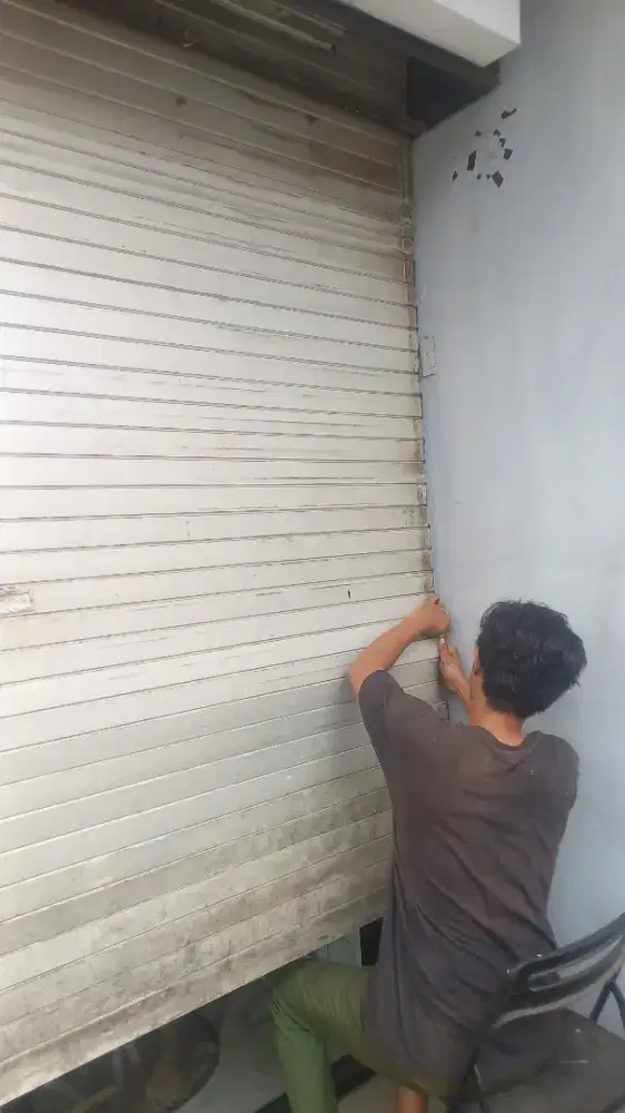 Tukang service rolling door folding gate
