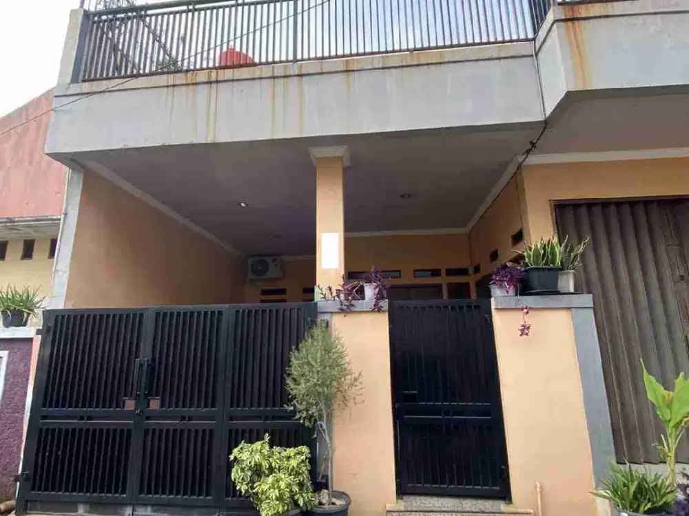 Rumah 2 Lantai Siap Huni di Bekasi Timur