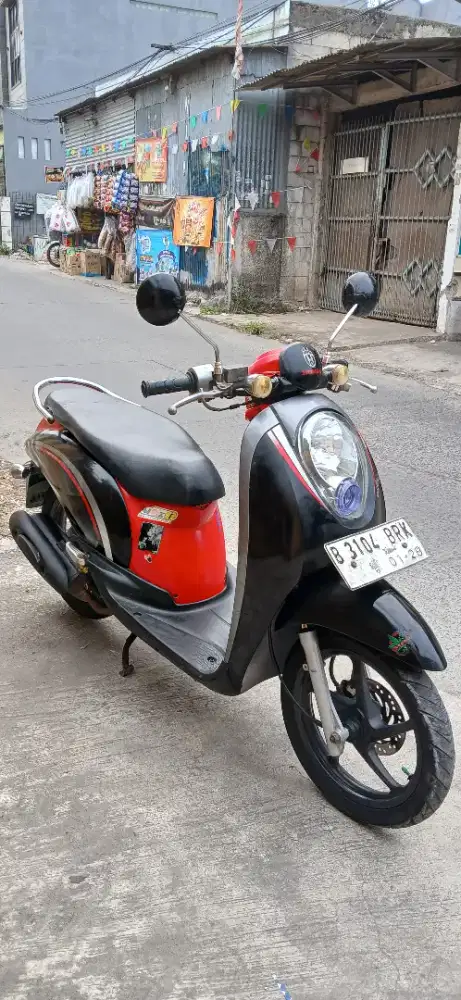 Scoopy karbu 2013