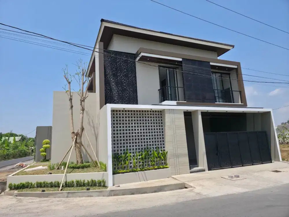 Rumah Hook Full Furnished Dekat Budi Mulia Maguwoharjo Sleman